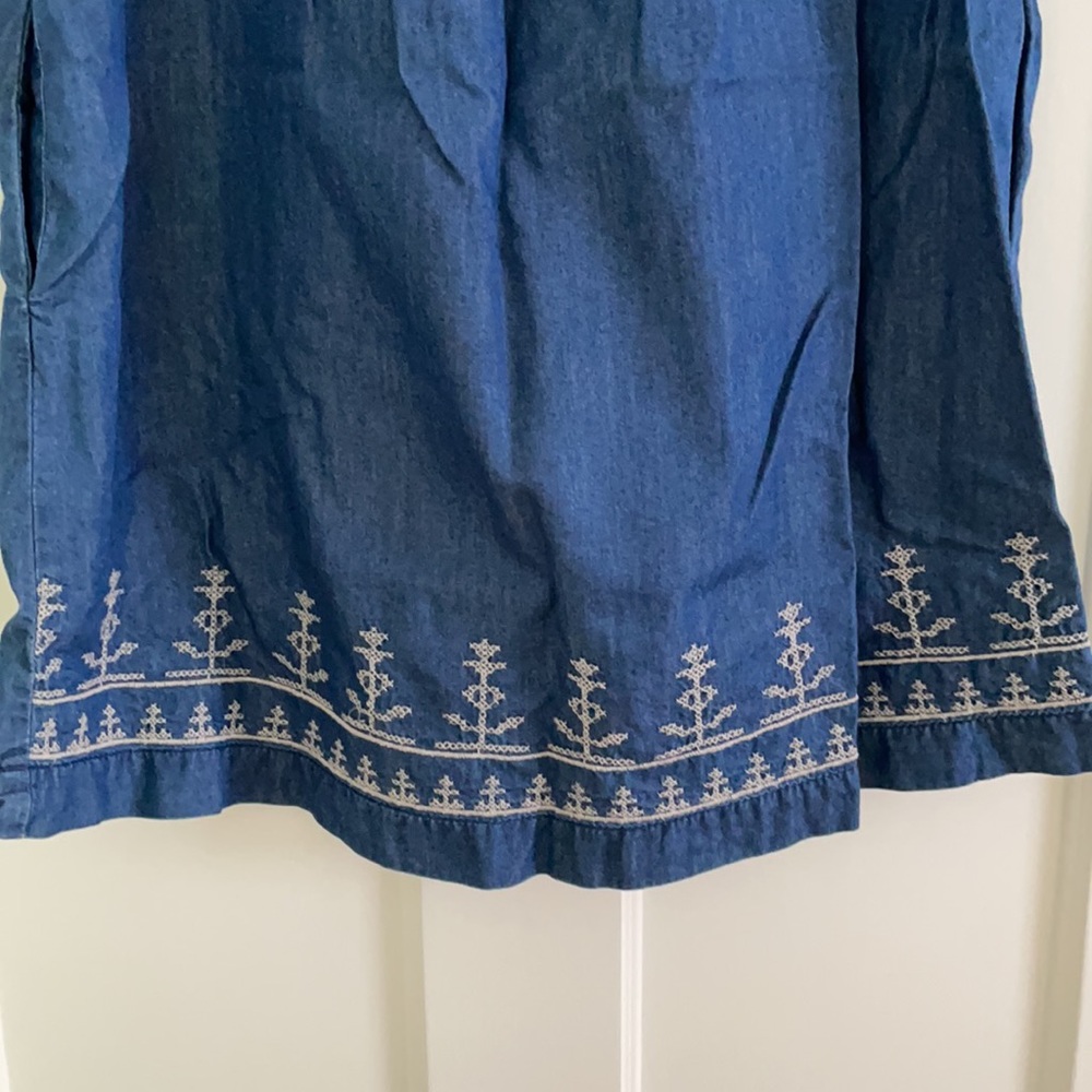 Romeo and Juliet Couture Chambray Dress - Picture 3 of 4